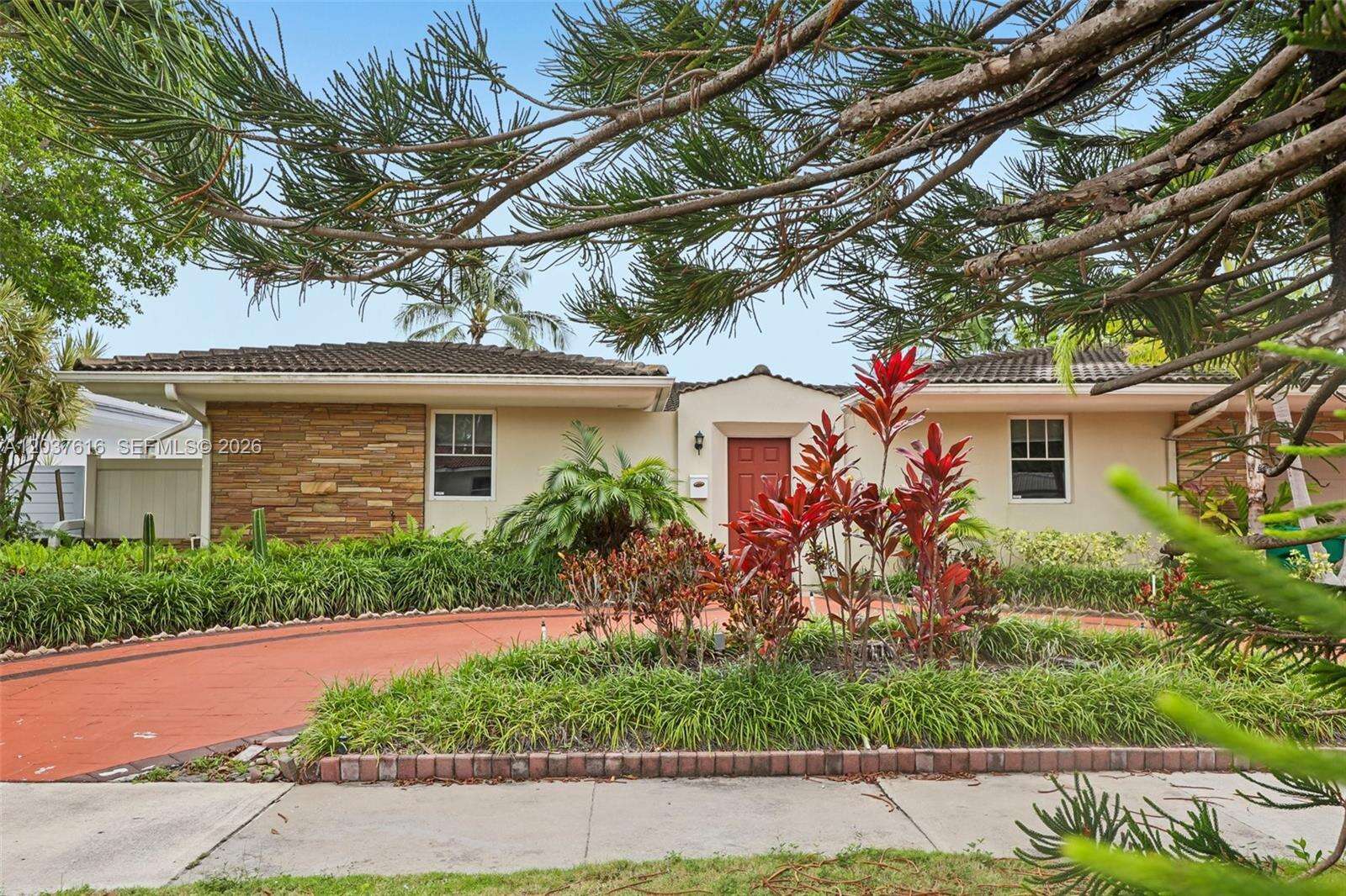 1140 87th St, Miami, FL 33138 - For Sale photo 6