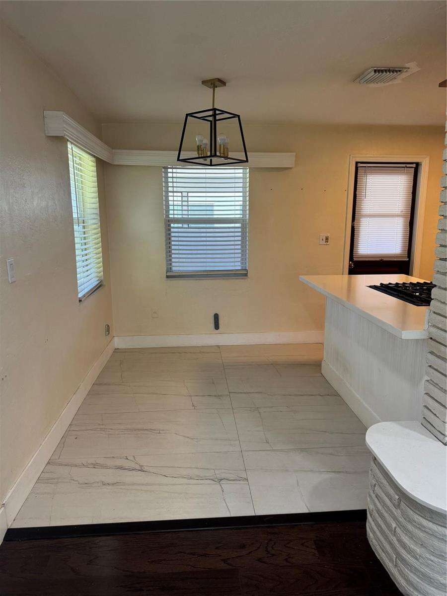 925 32nd, Hollywood, FL 33021 - For Sale photo 23