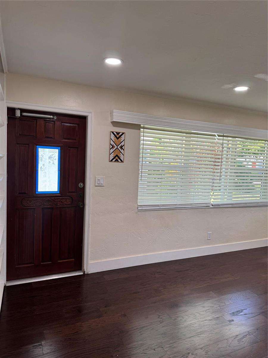 925 32nd, Hollywood, FL 33021 - For Sale photo 26
