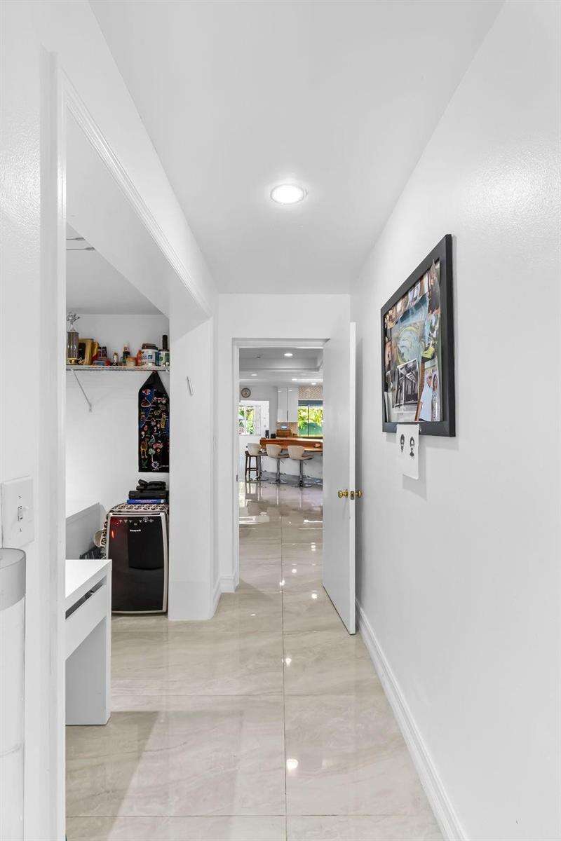 19885 22nd, Miami, FL 33180 - For Sale photo 31