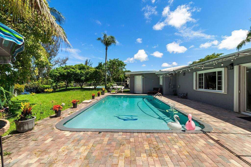 19885 22nd, Miami, FL 33180 - For Sale photo 67