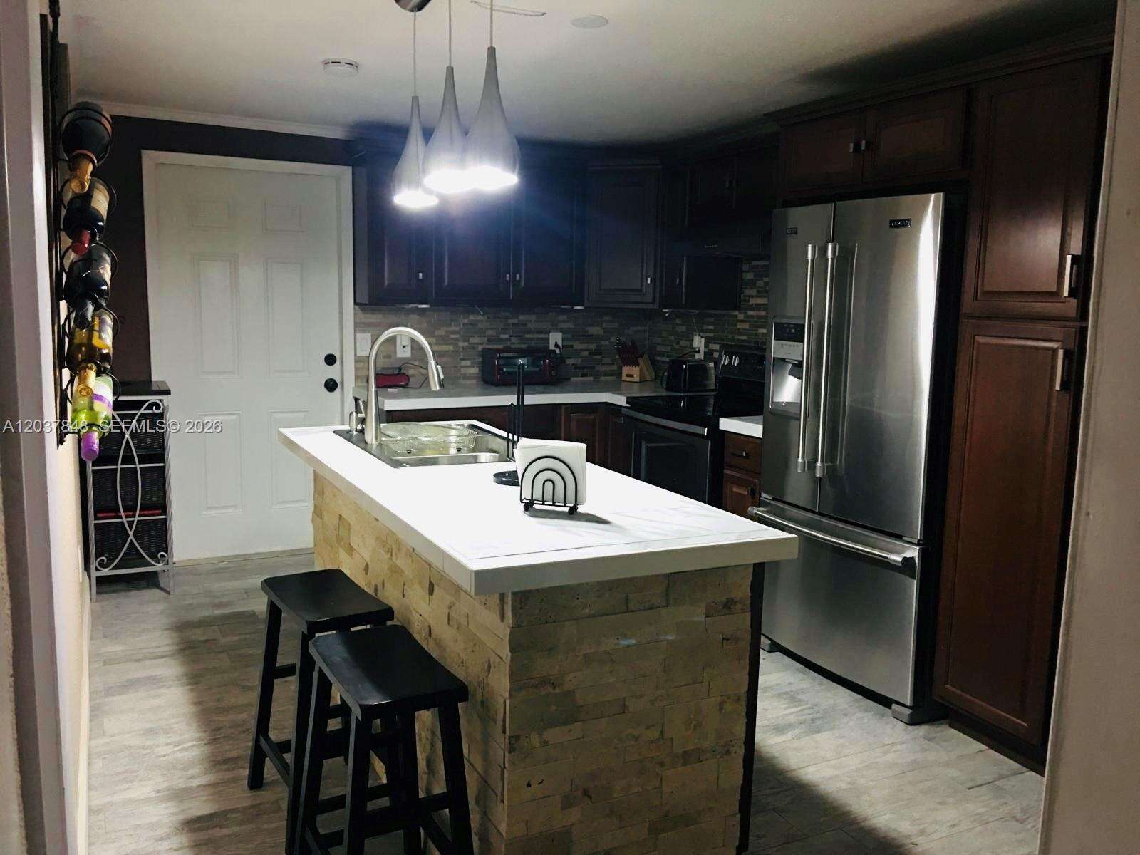 6424 Meade St, Hollywood, FL 33024 - For Sale photo 3