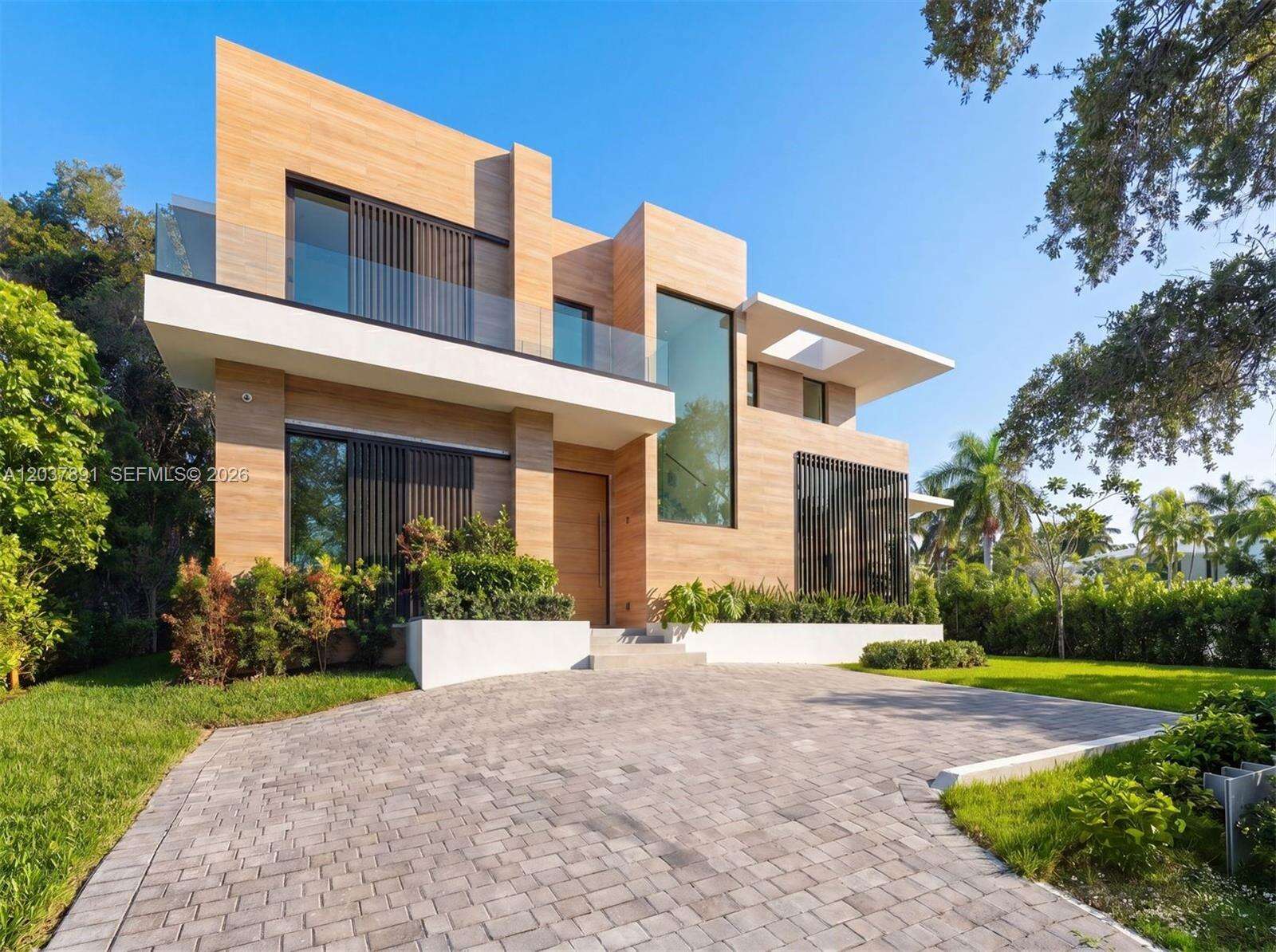 4430 Nautilus Dr, Miami Beach, FL 33140 - For Sale photo 1