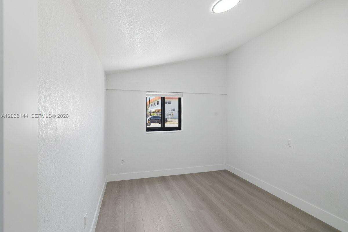 1480 150th St, Miami, FL 33161 - For Sale photo 21