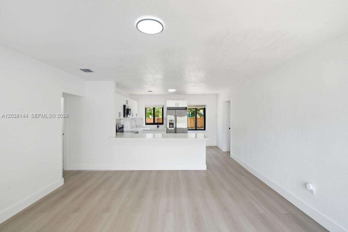 1480 150th St, Miami, FL 33161 - For Sale photo 8