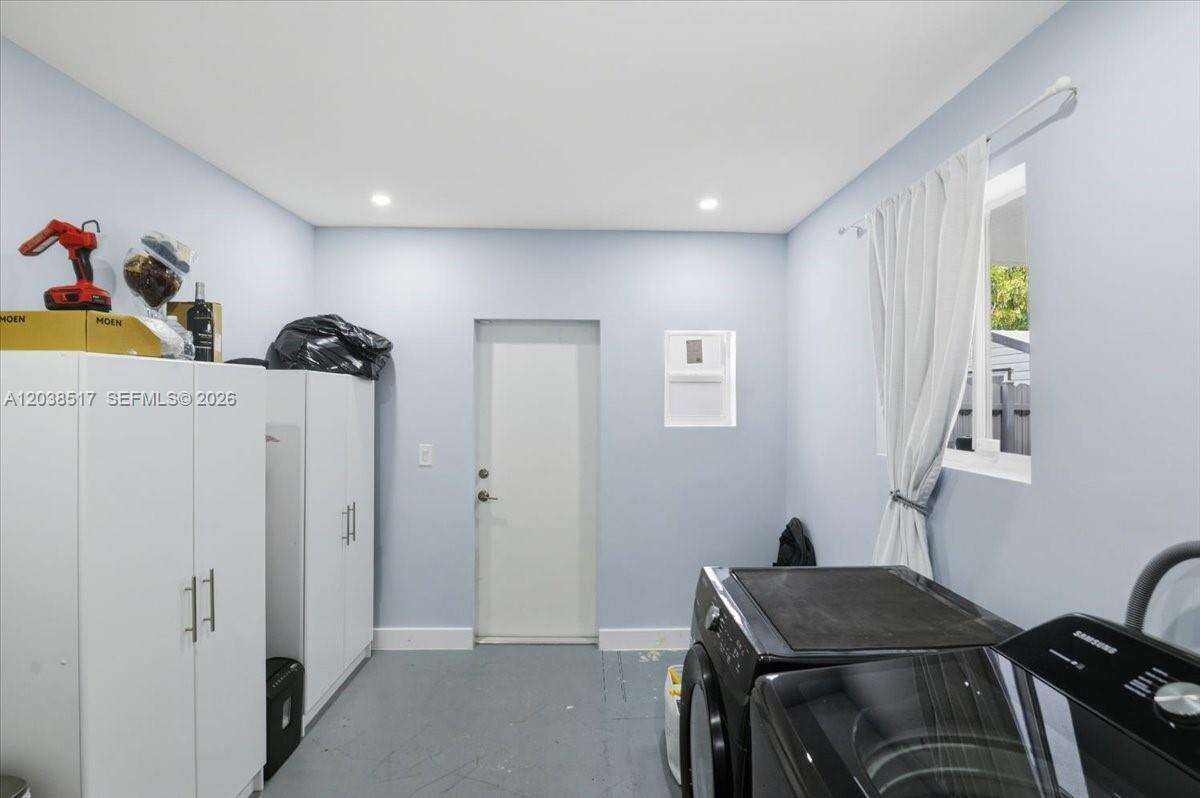 8211 12th St, Pembroke Pines, FL 33024 - For Sale photo 13