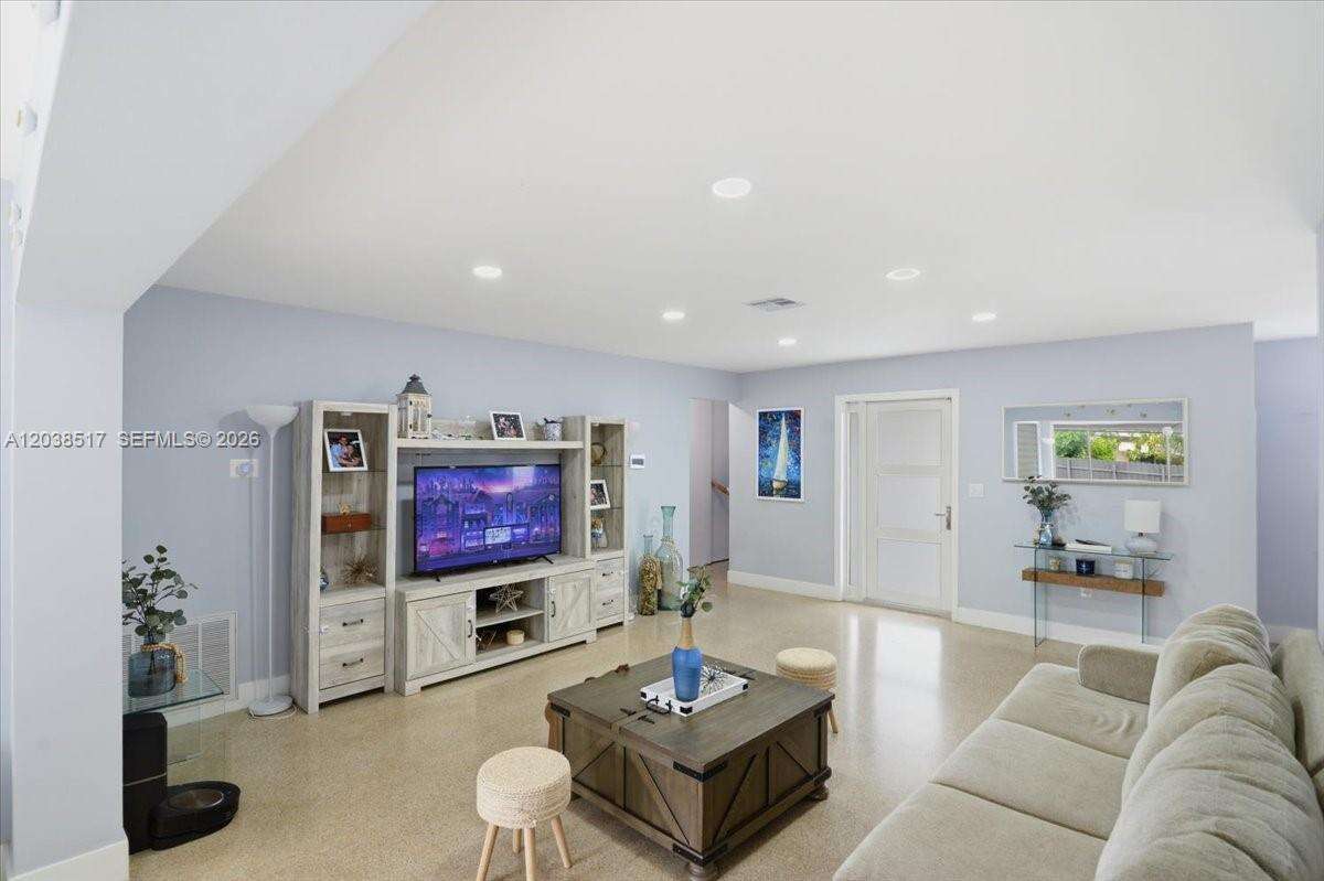 8211 12th St, Pembroke Pines, FL 33024 - For Sale photo 23