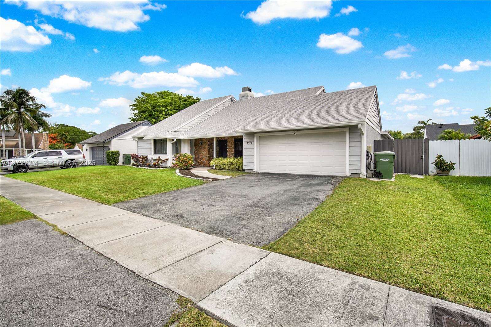 1579 Goldeneye Ln, Homestead, FL 33035 - For Sale photo 3