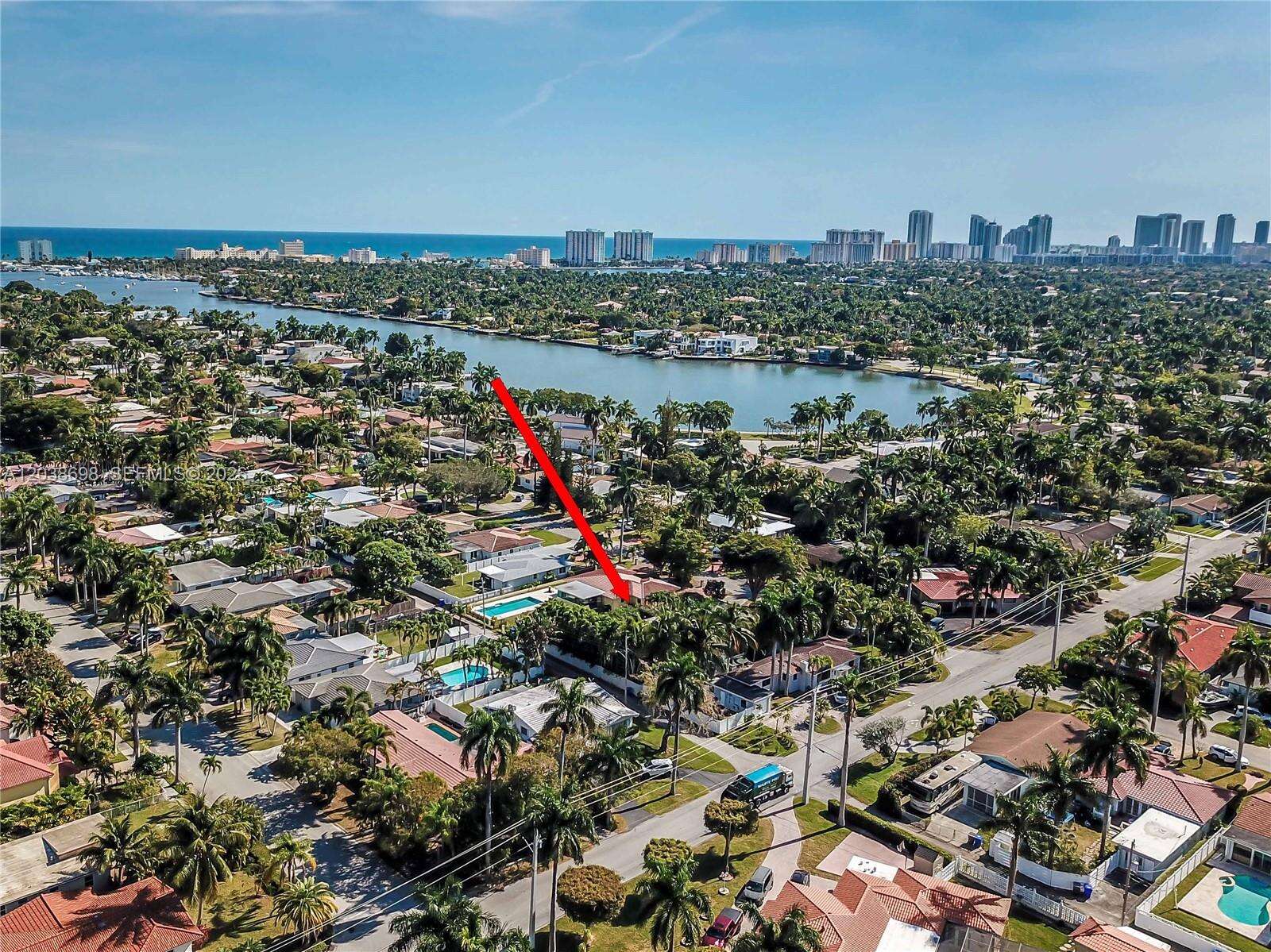 1251 Buchanan St, Hollywood, FL 33019 - For Sale photo 1