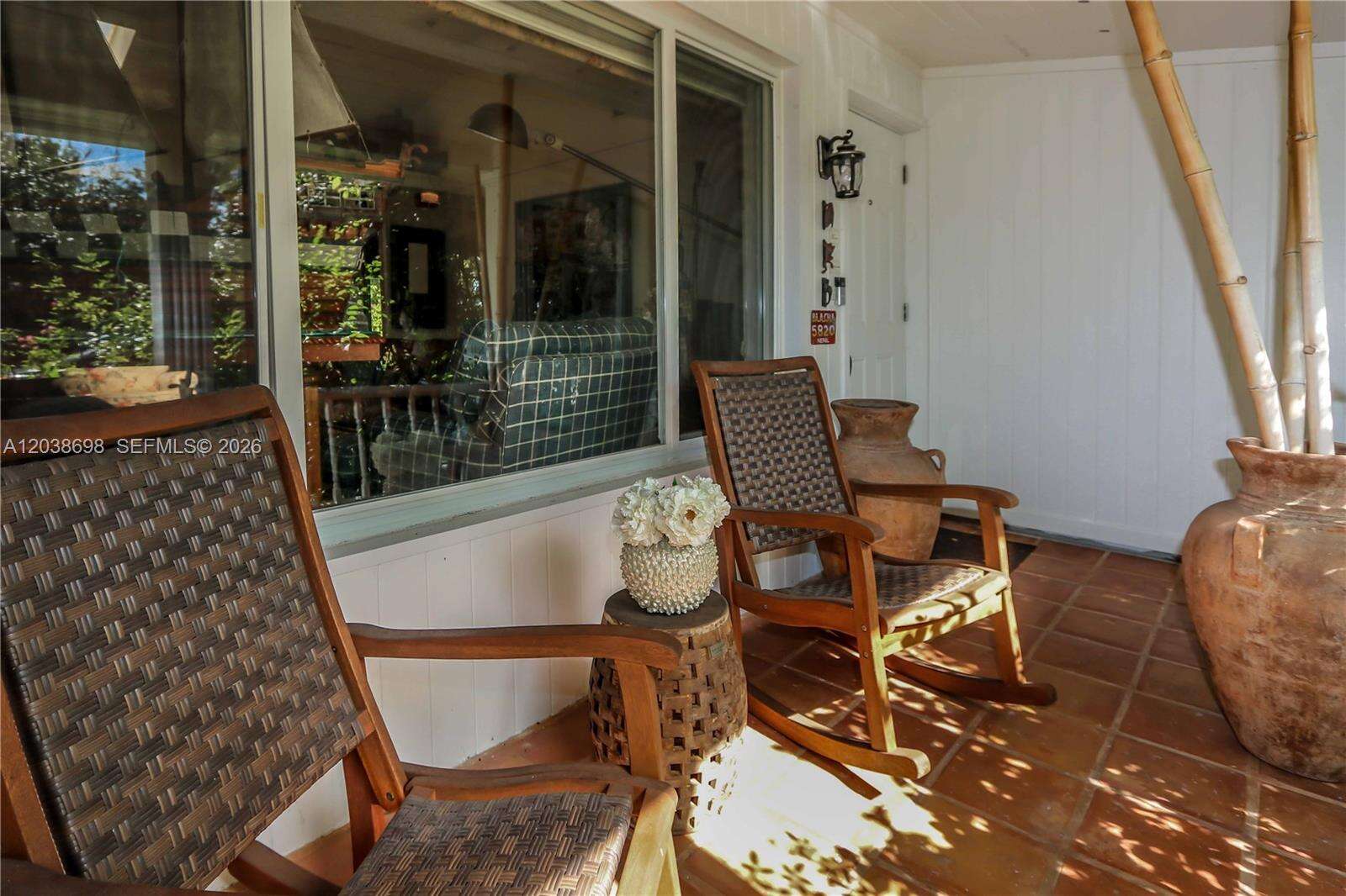 1251 Buchanan St, Hollywood, FL 33019 - For Sale photo 2