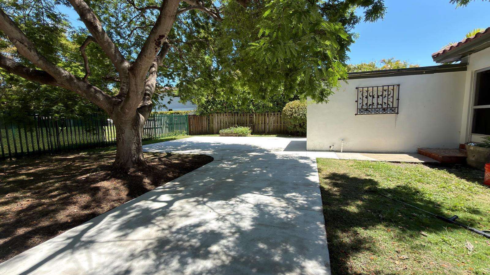 175 25th, Miami, FL 33129 - For Sale photo 11