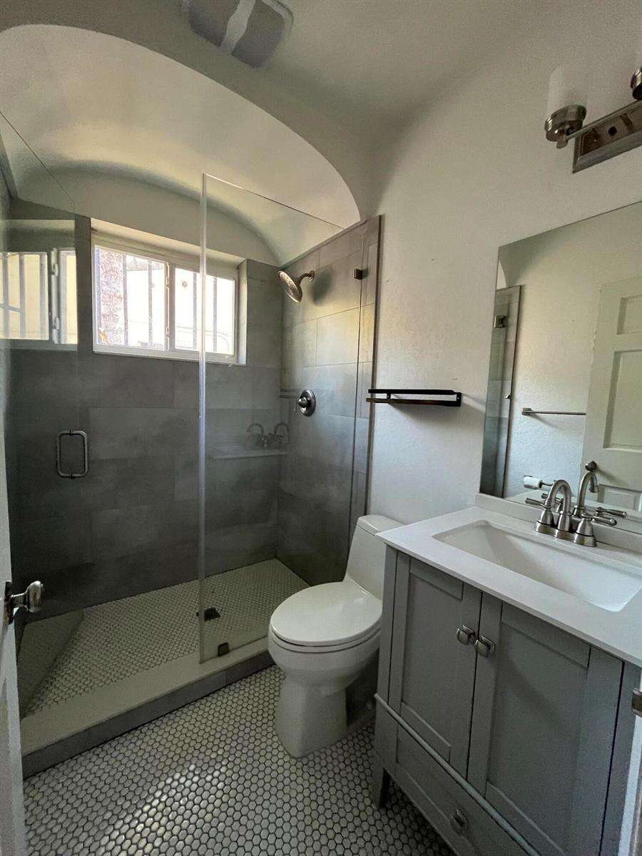 175 25th, Miami, FL 33129 - For Sale photo 6