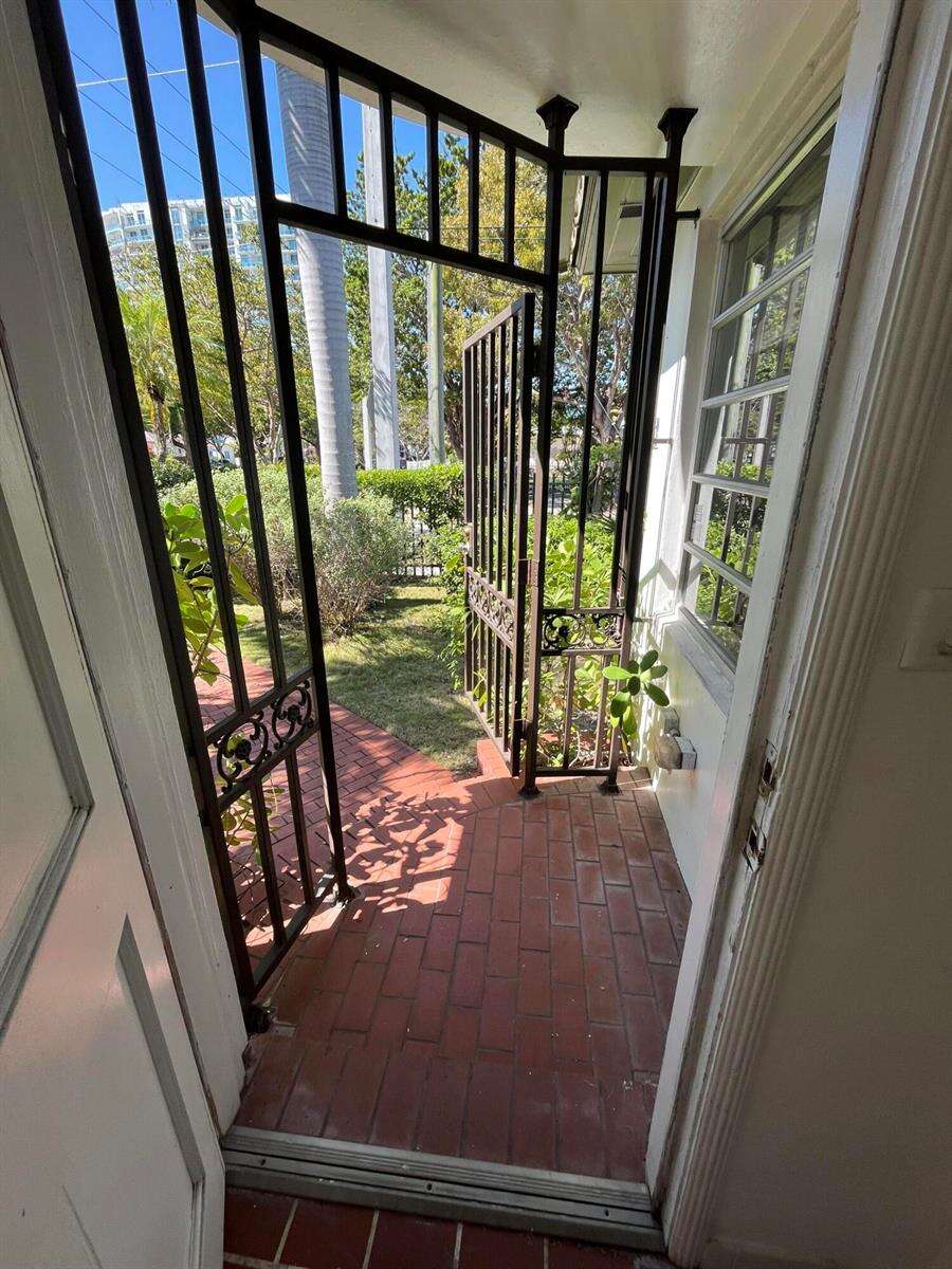 175 25th, Miami, FL 33129 - For Sale photo 9