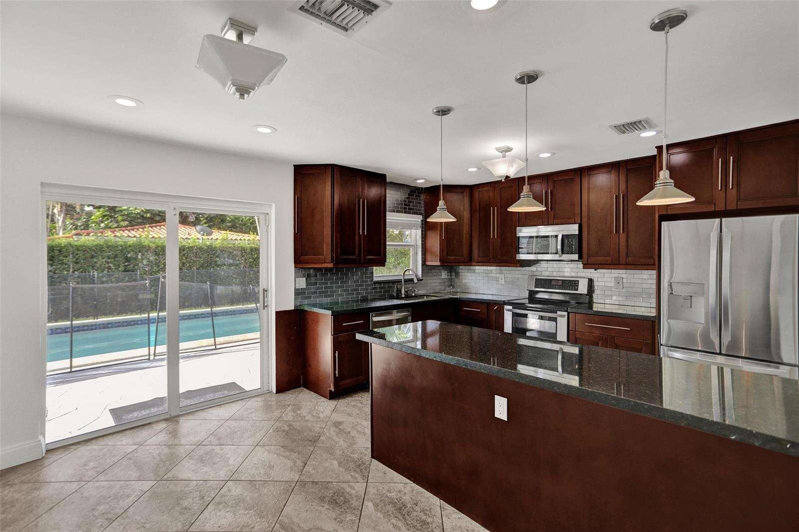 30 139th, Miami, FL 33161 - For Sale photo 16