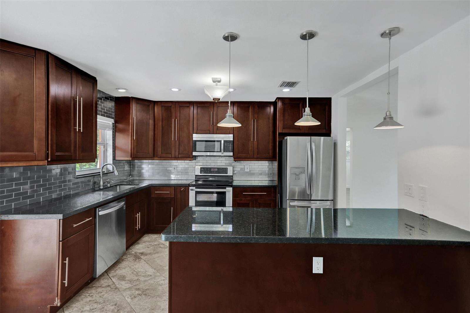 30 139th, Miami, FL 33161 - For Sale photo 18