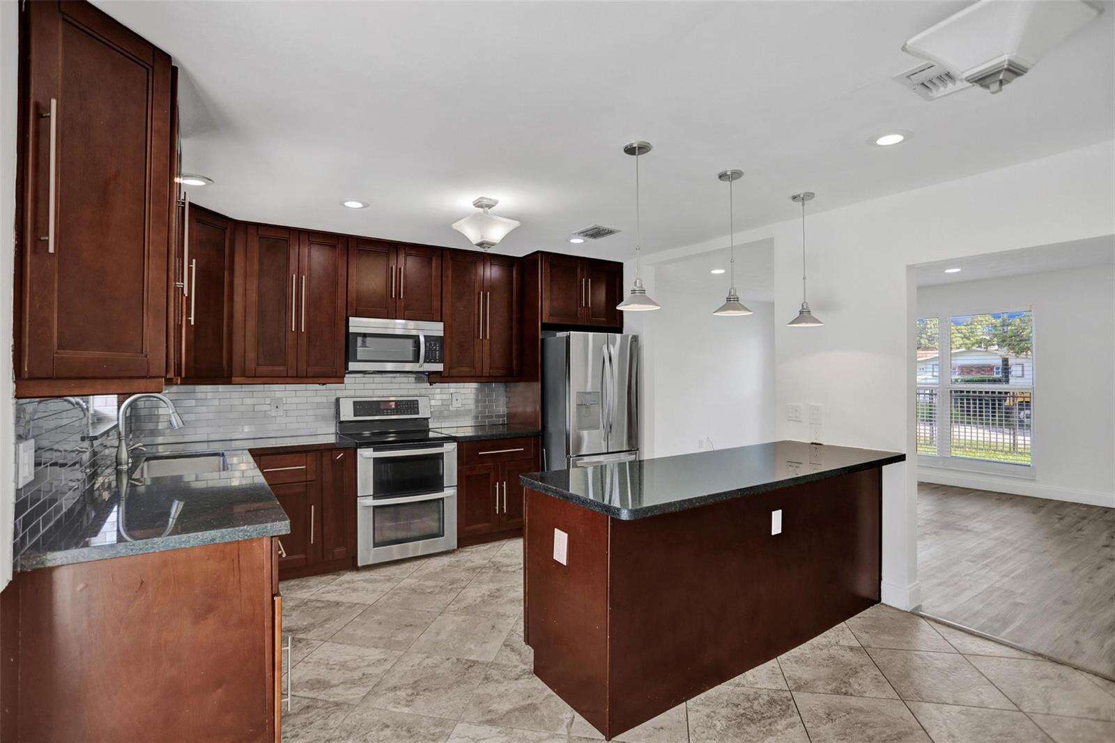 30 139th, Miami, FL 33161 - For Sale photo 19