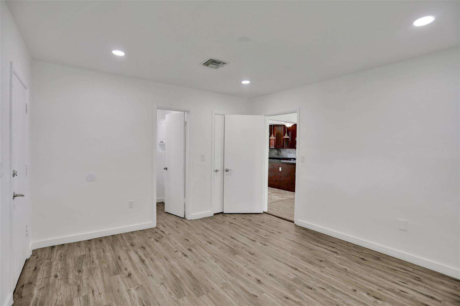 30 139th, Miami, FL 33161 - For Sale photo 27