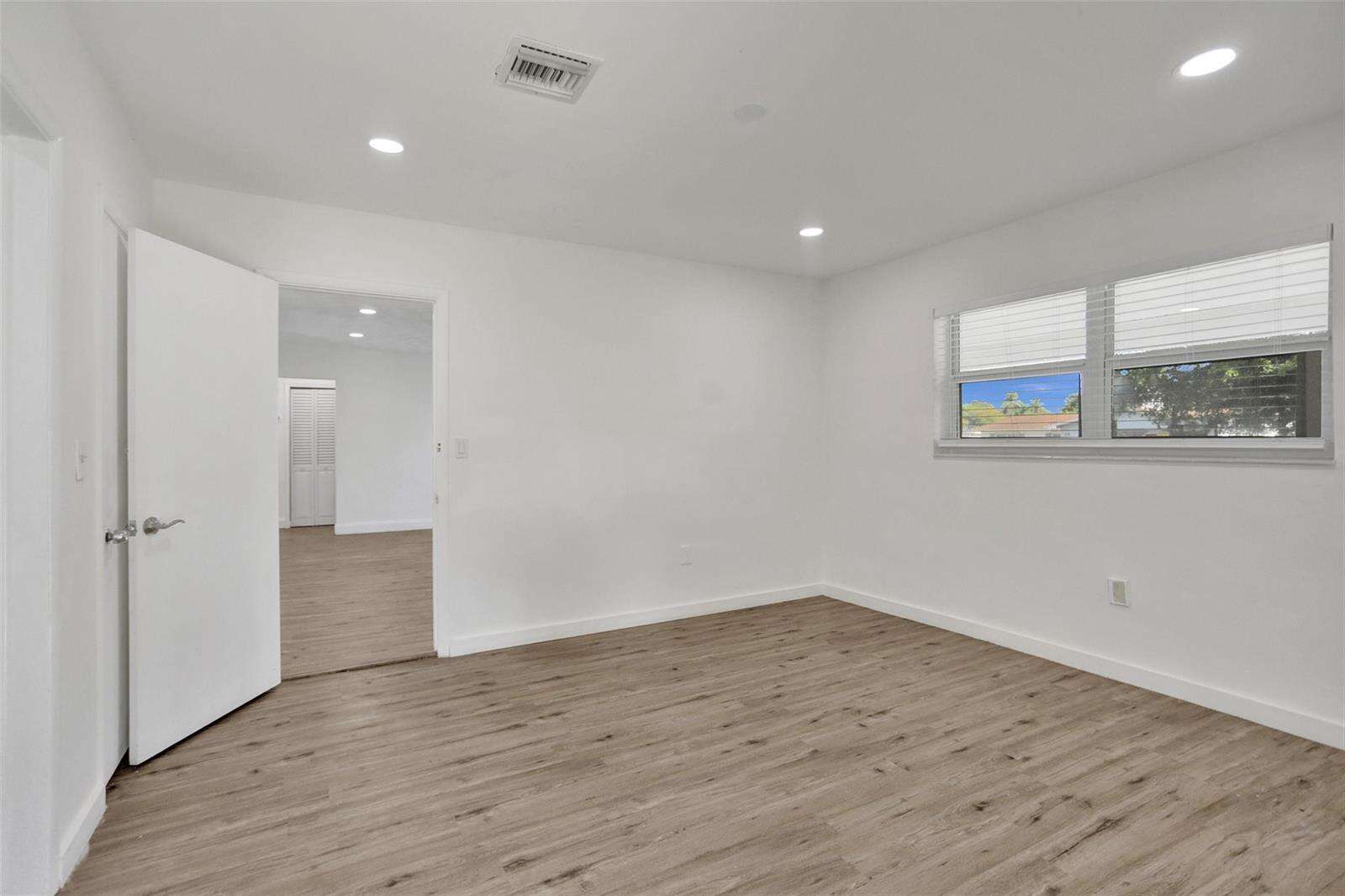 30 139th, Miami, FL 33161 - For Sale photo 28