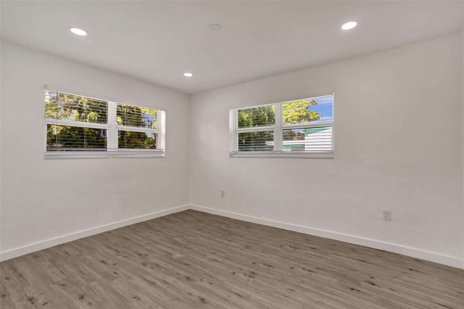 30 139th, Miami, FL 33161 - For Sale photo 45
