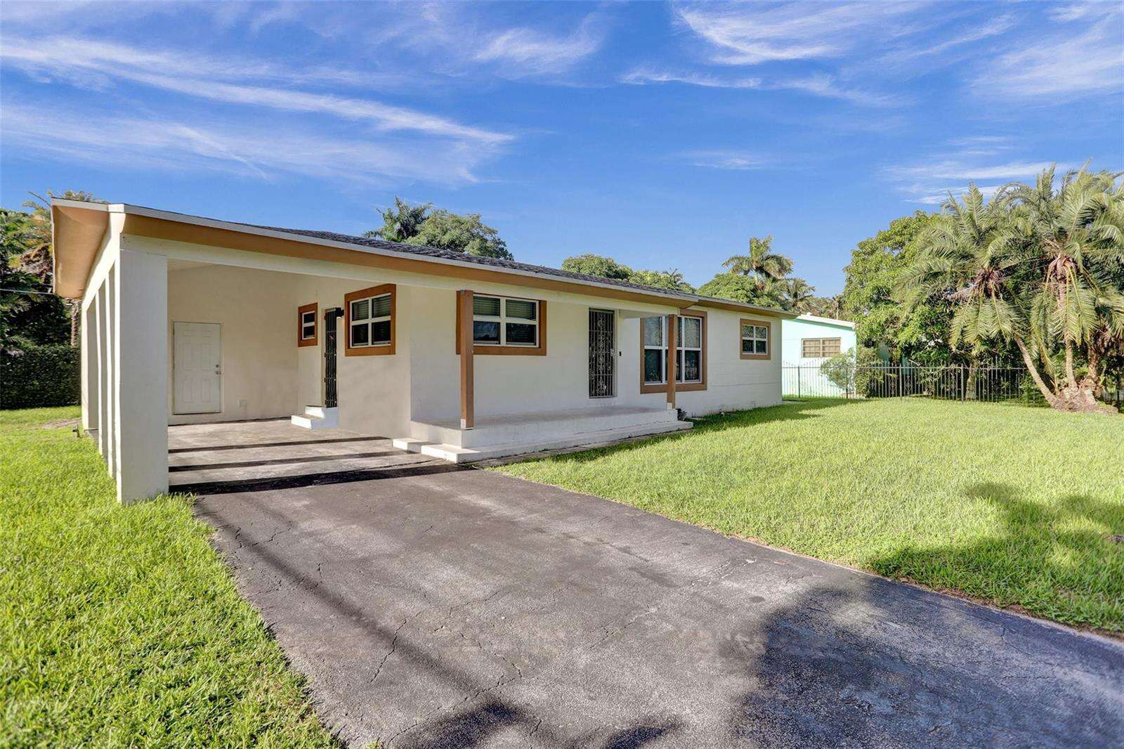 30 139th, Miami, FL 33161 - For Sale photo 6
