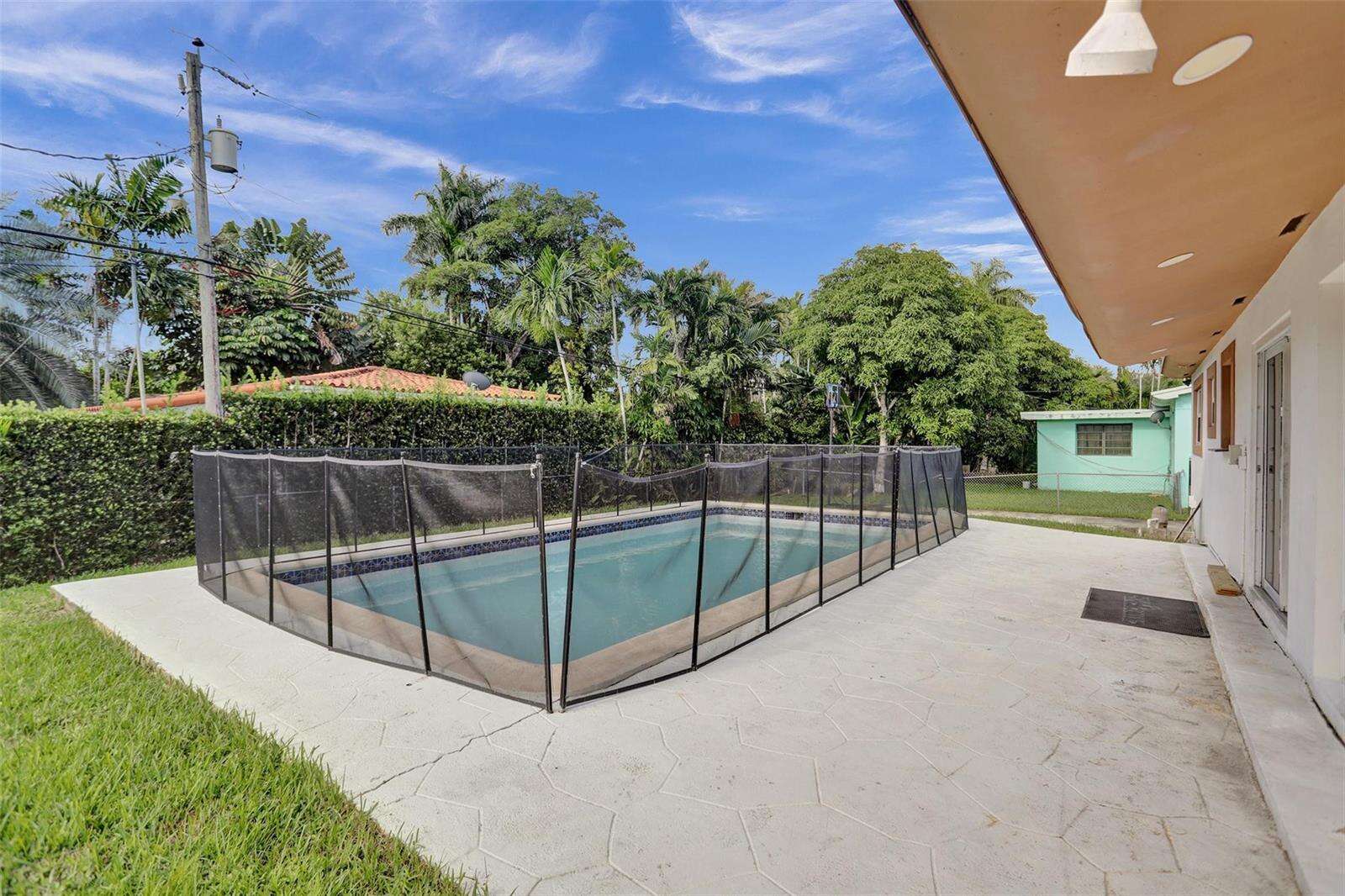 30 139th, Miami, FL 33161 - For Sale photo 63