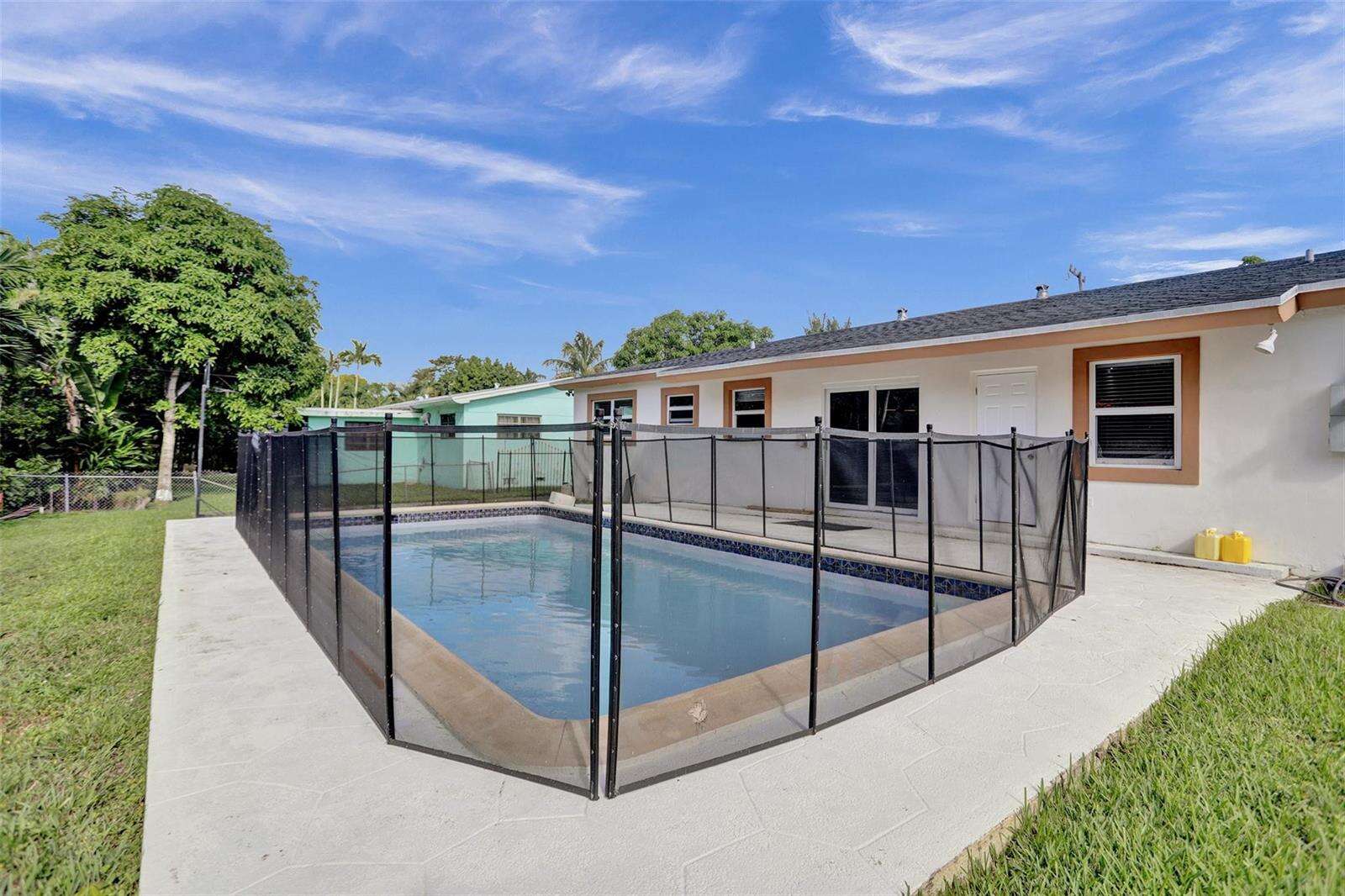 30 139th, Miami, FL 33161 - For Sale photo 64