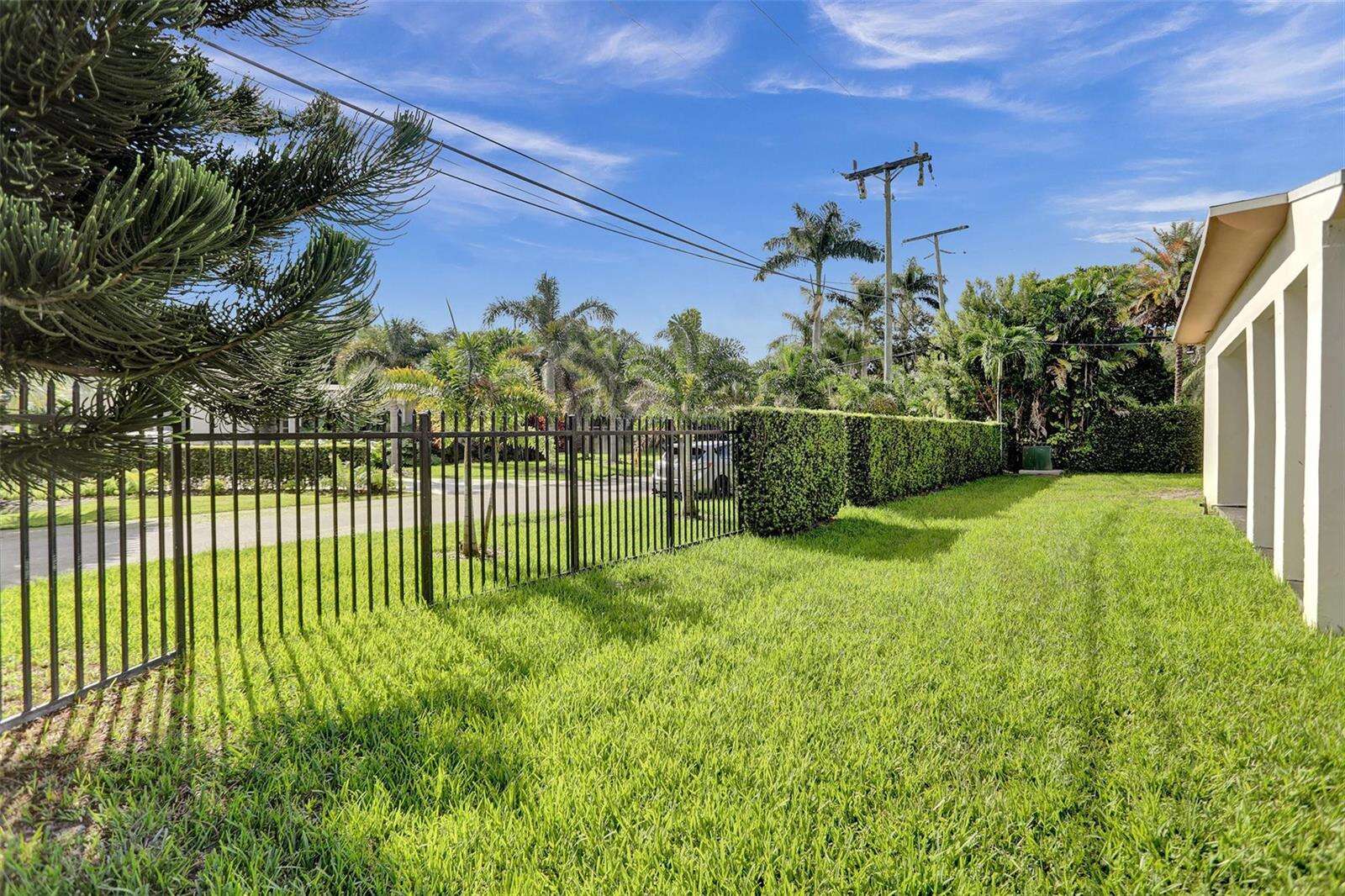30 139th, Miami, FL 33161 - For Sale photo 68