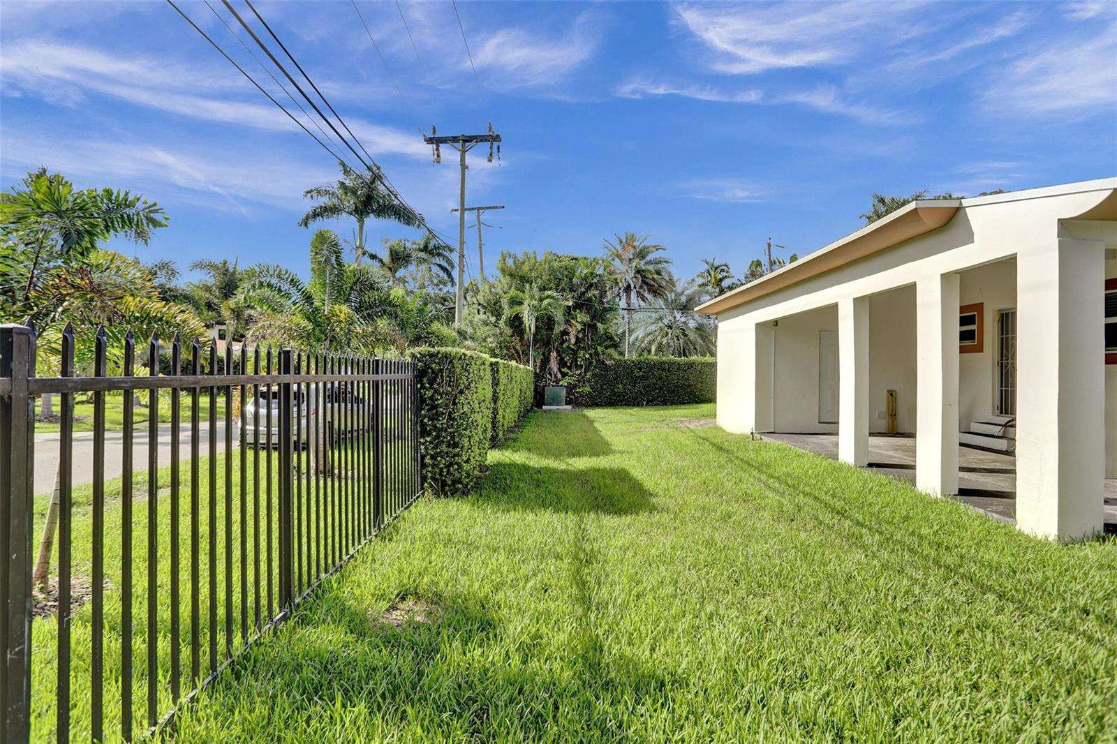 30 139th, Miami, FL 33161 - For Sale photo 69