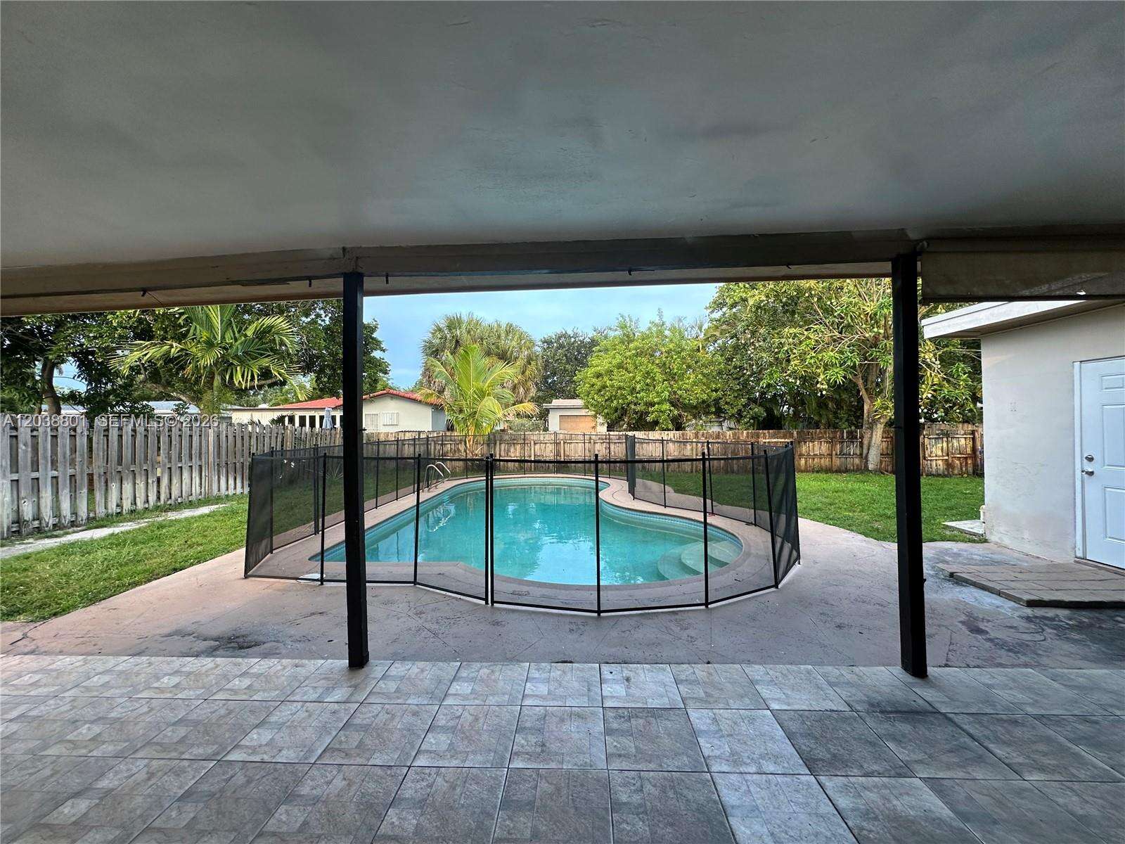 2121 52nd Ave, Hollywood, FL 33021 - Pending Sale photo 6