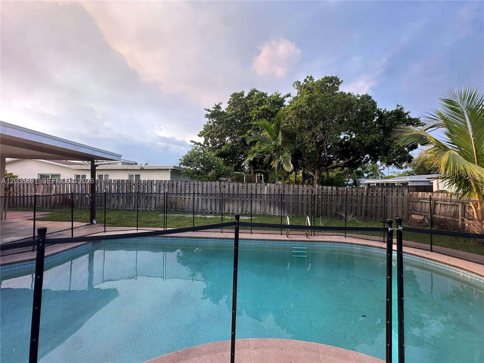 2121 52nd Ave, Hollywood, FL 33021 - Pending Sale photo 7