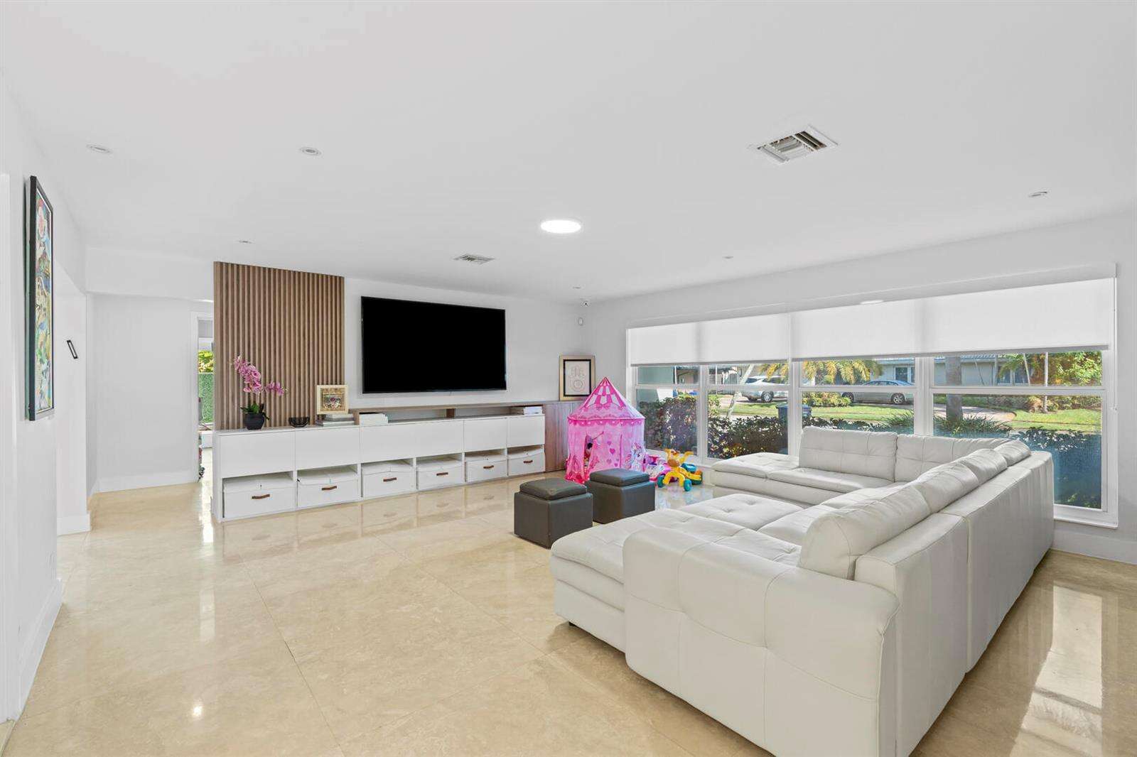 3870 31st, Hollywood, FL 33021 - For Sale photo 12