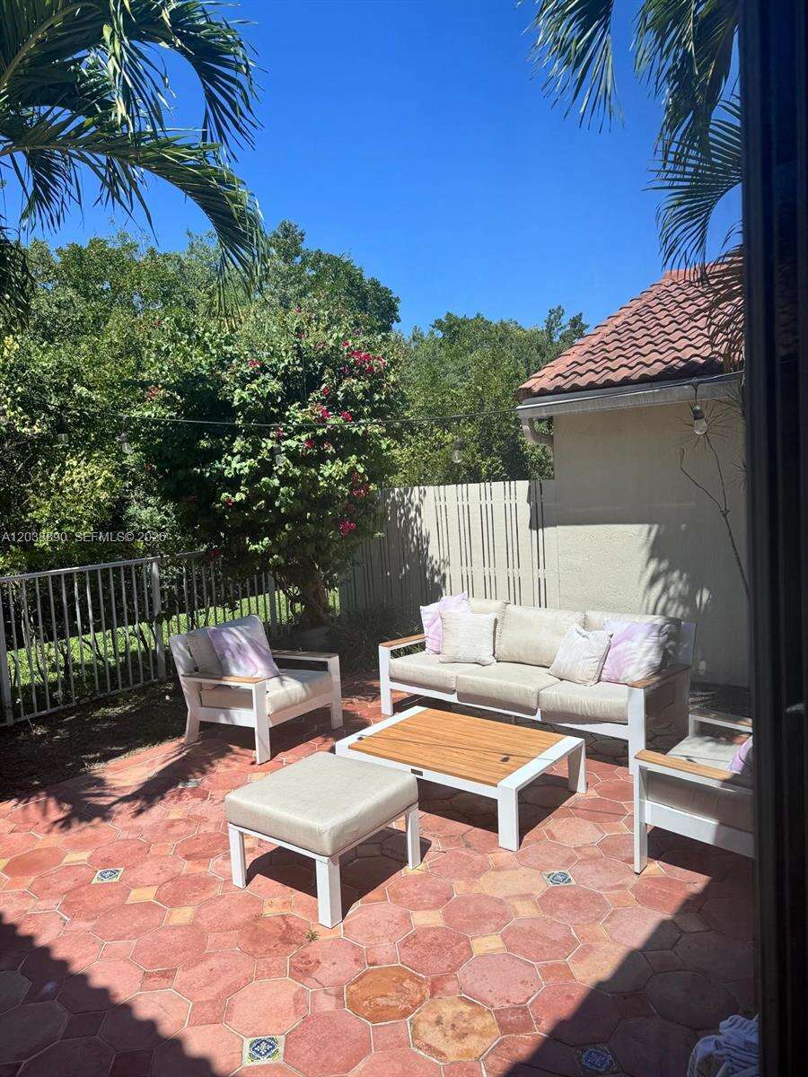1480 Sweetbay Way, Hollywood, FL 33019 - For Sale photo 14