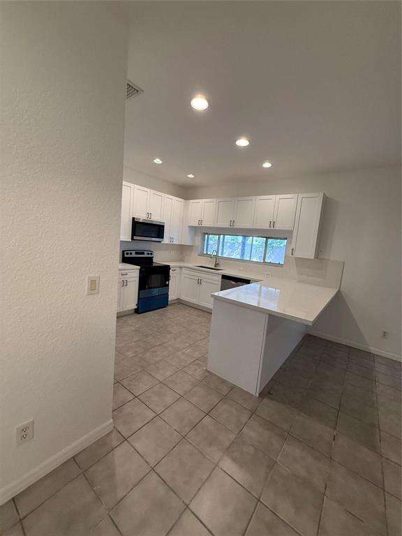 2927 Bogota, Hollywood, FL 33026 - For Sale photo 3