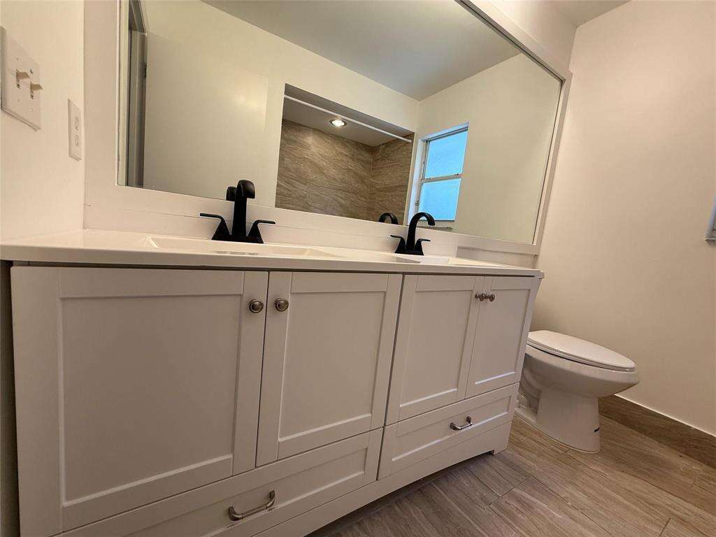 2927 Bogota, Hollywood, FL 33026 - For Sale photo 22