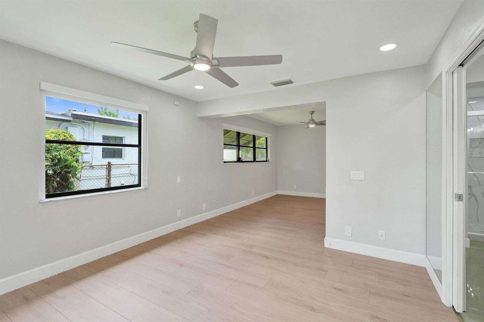 1054 Wyoming, Fort Lauderdale, FL 33312 - For Sale photo 18