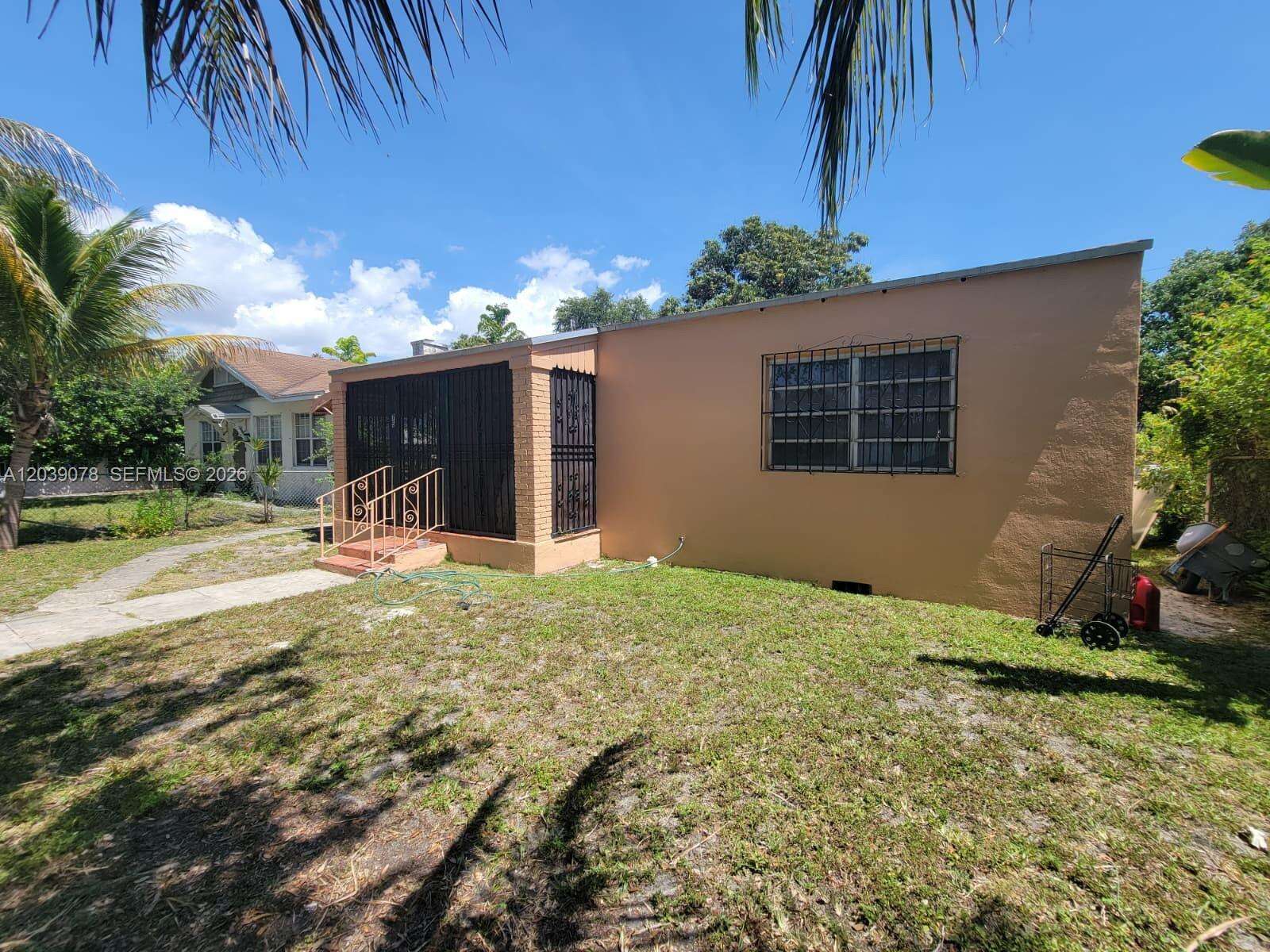 75 49th St, Miami, FL 33137 - For Sale photo 2