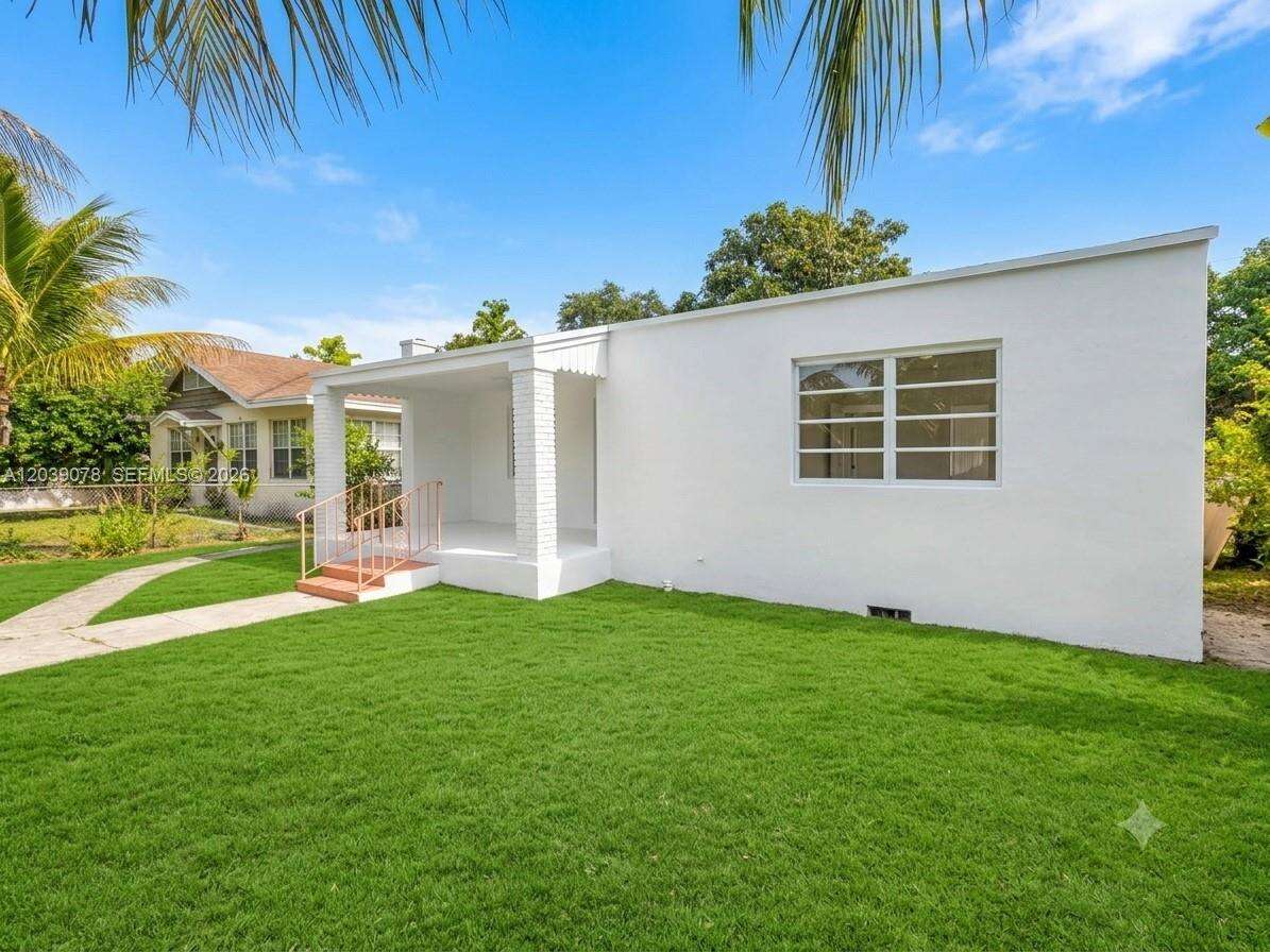 75 49th St, Miami, FL 33137 - For Sale photo 3