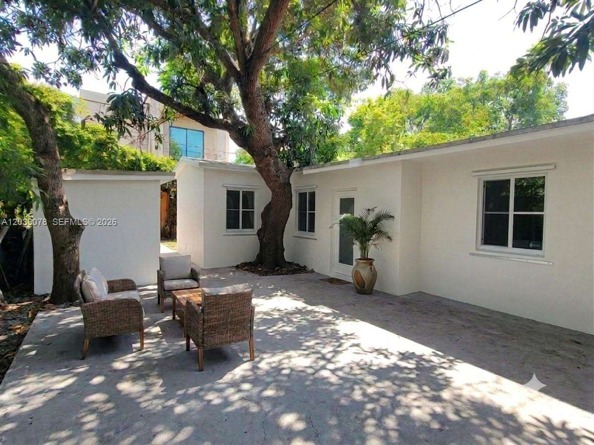 75 49th St, Miami, FL 33137 - For Sale photo 5