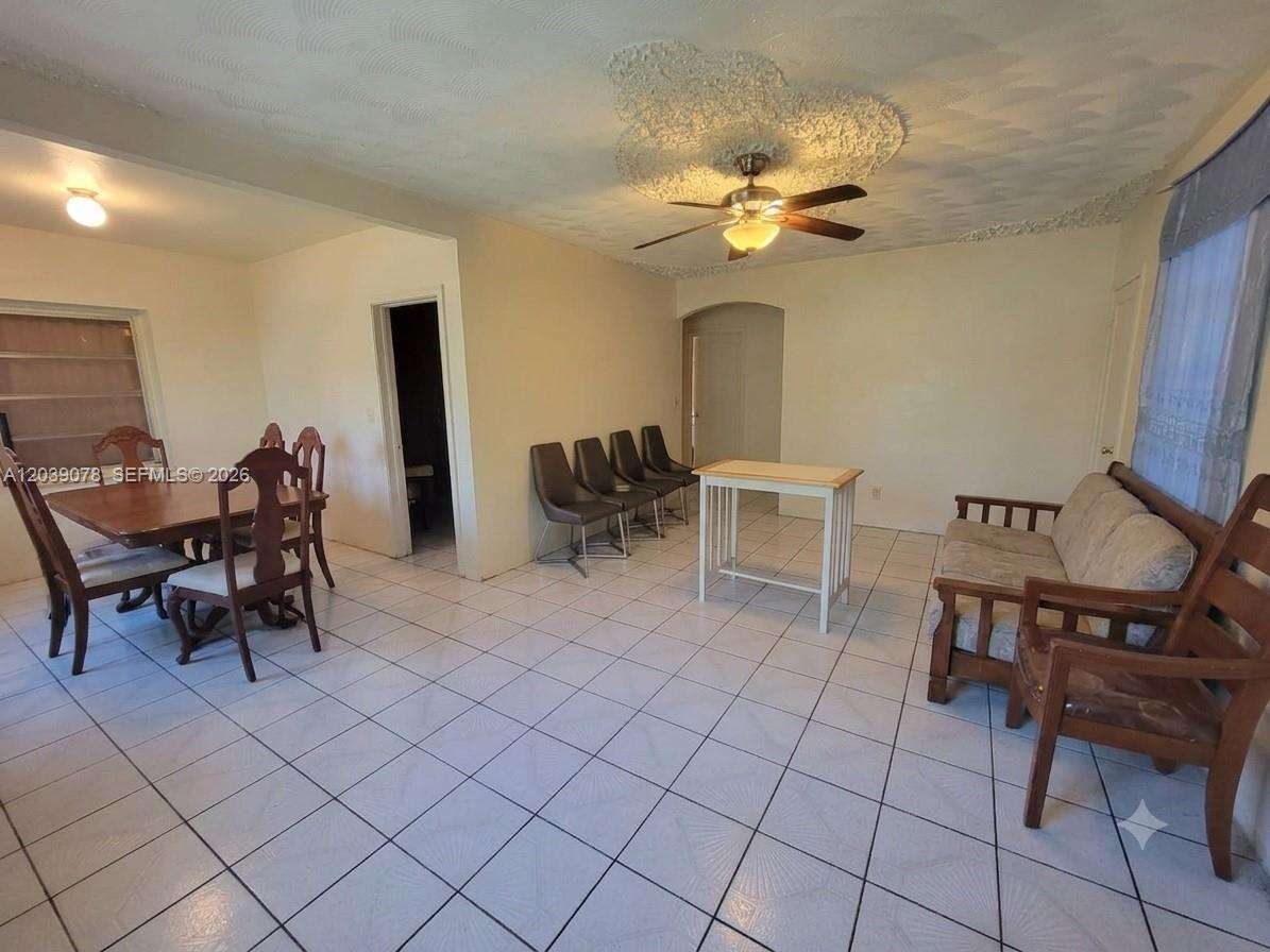 75 49th St, Miami, FL 33137 - For Sale photo 7