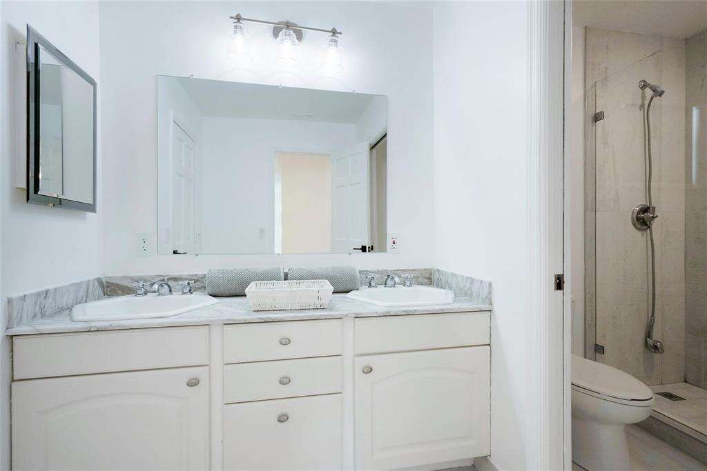 1940 Harbourview, Fort Lauderdale, FL 33316 - For Sale photo 32