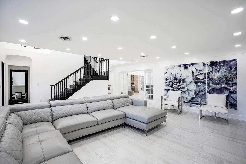 1940 Harbourview, Fort Lauderdale, FL 33316 - For Sale photo 7