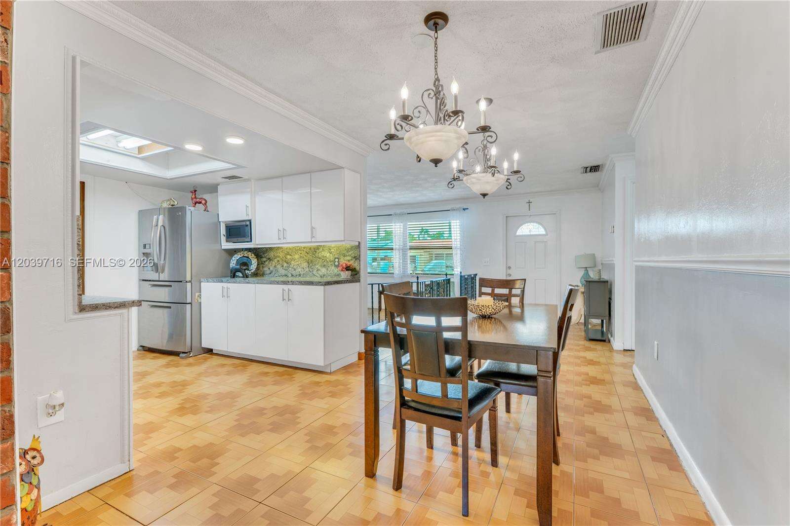 551 99th Way, Pembroke Pines, FL 33024 - For Sale photo 11