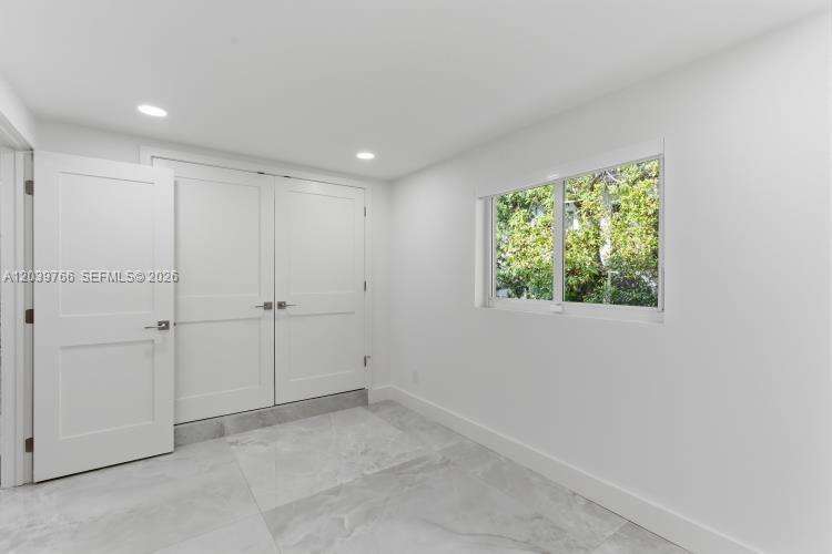 291 Shore Dr E, Miami, FL 33133 - For Sale photo 20