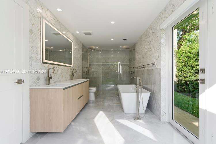 291 Shore Dr E, Miami, FL 33133 - For Sale photo 33
