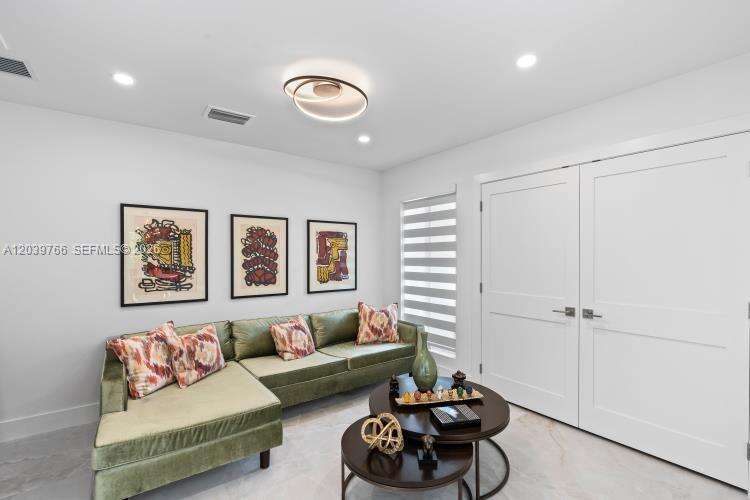 291 Shore Dr E, Miami, FL 33133 - For Sale photo 57