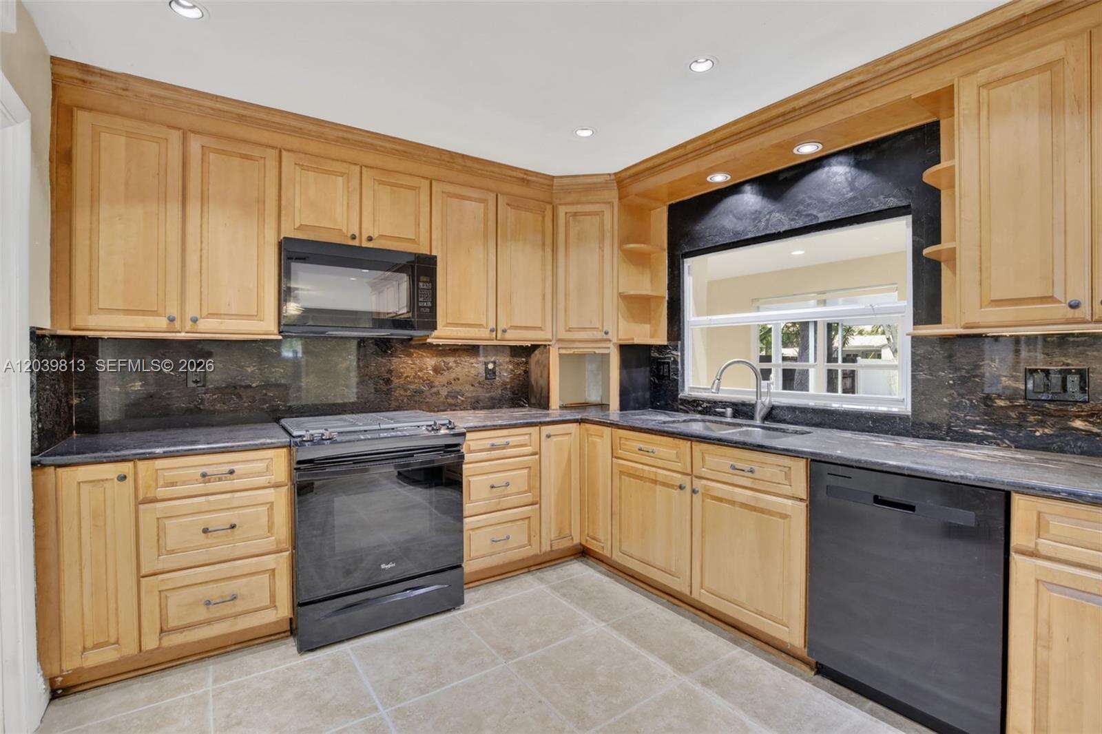 5511 Taylor St, Hollywood, FL 33021 - For Sale photo 15