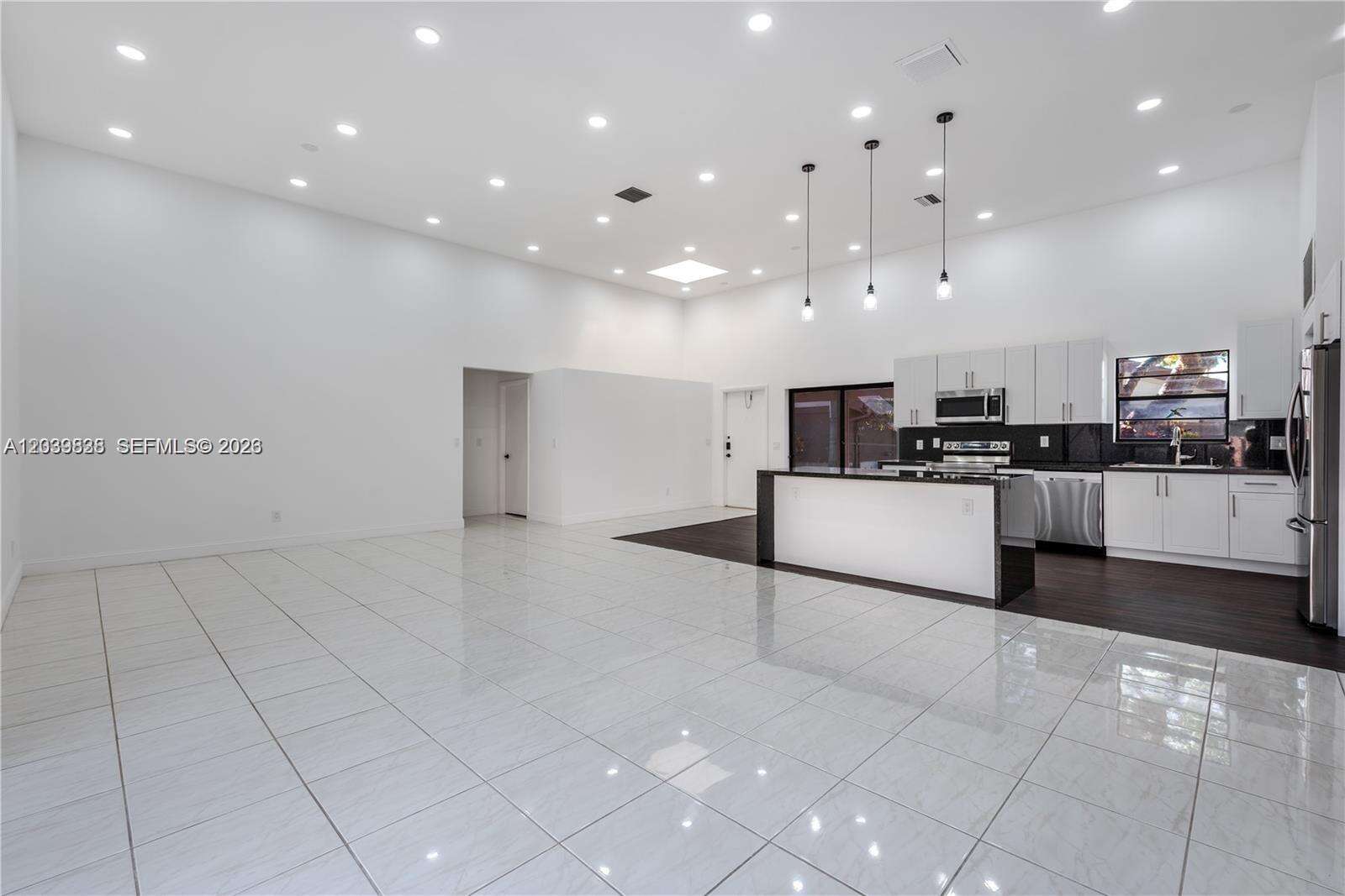 601 Leslie Dr, Hallandale Beach, FL 33009 - For Sale photo 13