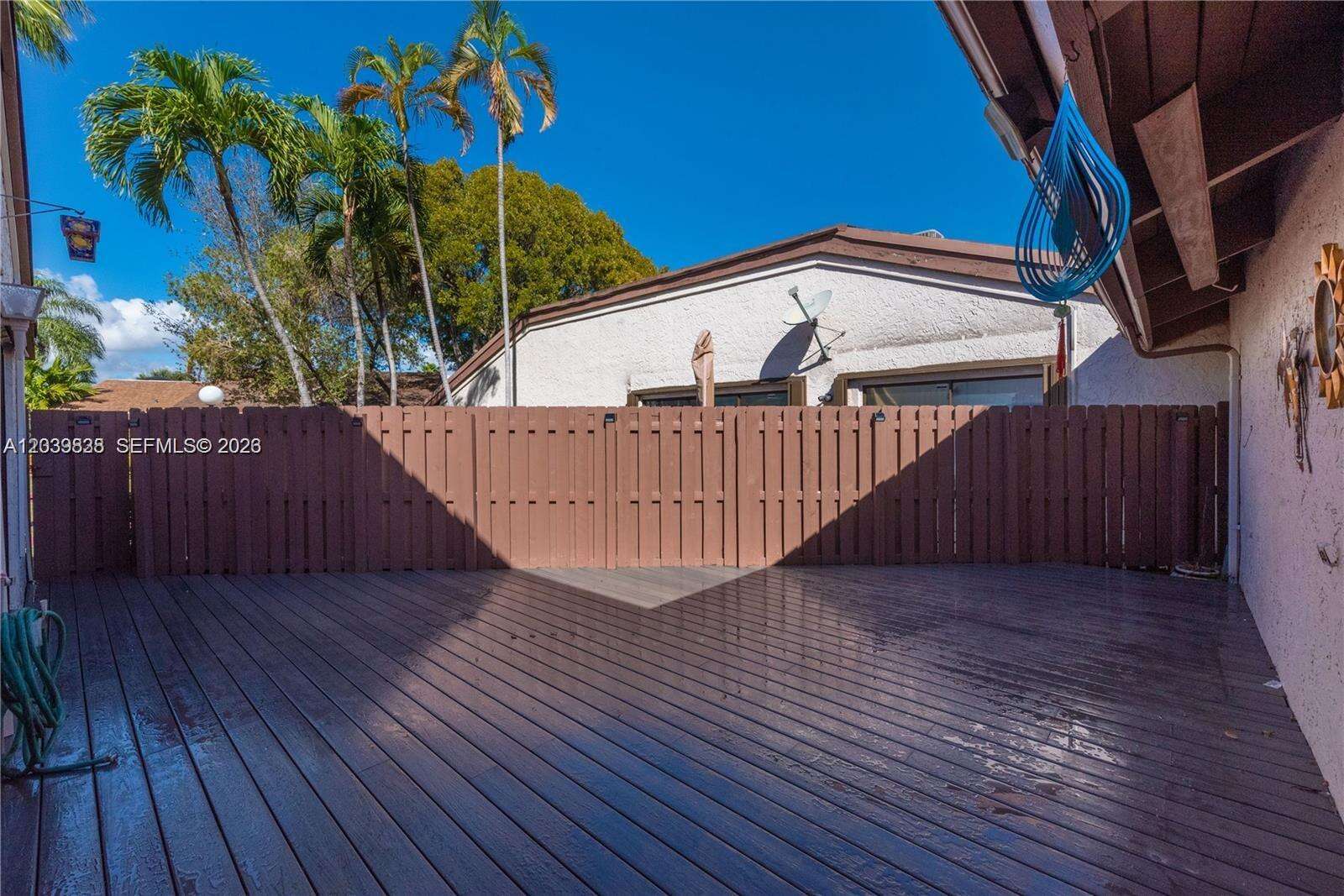 601 Leslie Dr, Hallandale Beach, FL 33009 - For Sale photo 18