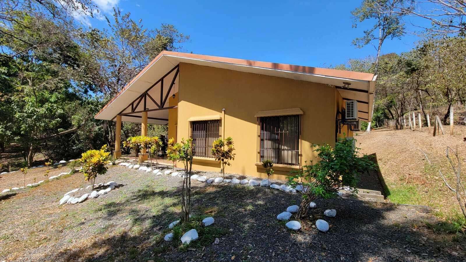 De Estación Bomberos 1km Norte 3km Al Oeste, Miami Beach, FL 33140 - For Sale photo 1