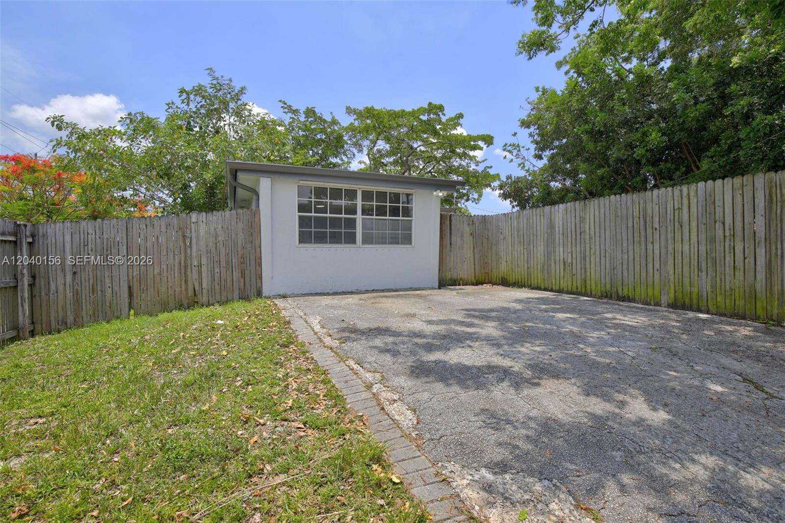 2220 40th Ave, Hollywood, FL 33021 - For Sale photo 34
